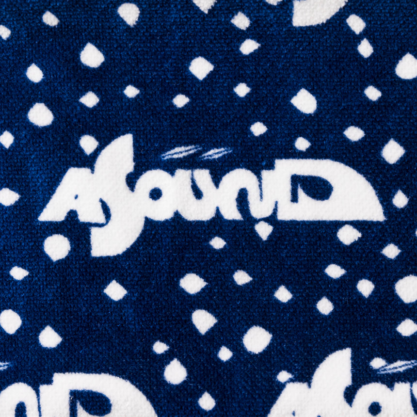 Logo Towel [Navy x White]